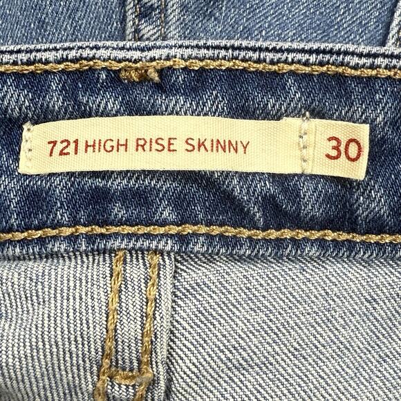 Levi's 721 High Rise Cut-Off Denim Short Size 30 Womens M Wash Frayed Hem - Picture 5 of 7